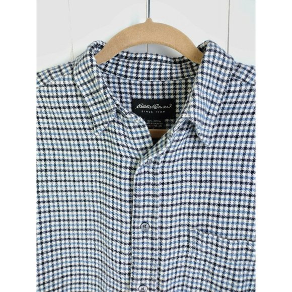 Eddie Bauer Mens button down Flannel sz Large L Blue Black White plaid - Picture 3 of 6